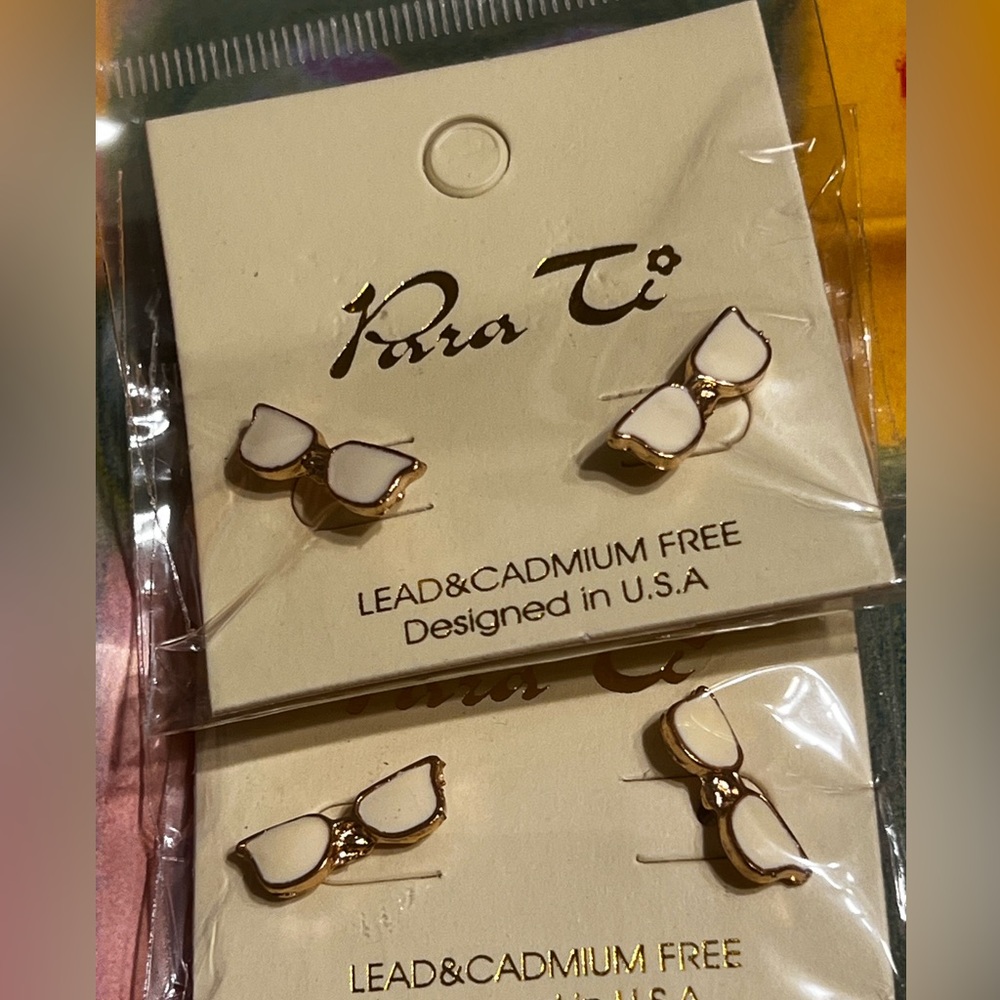 New Pare Ti Set of Two Fashion Shades Eyeglasses Shaped Stud Earrings